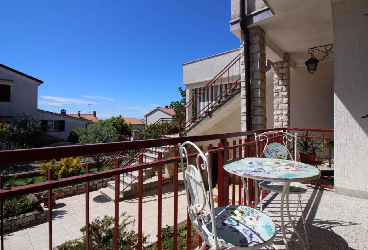 Apartment In Porec/Istrien 37093 Exterior photo
